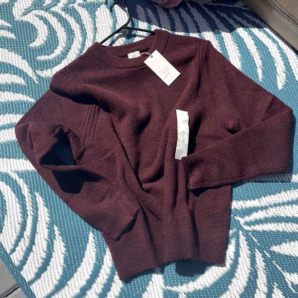 ⭐️ 3/ $30 Burgundy - a new day brand - target deal - Picture 1 of 5